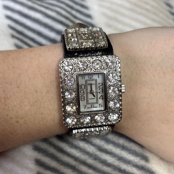 Platinum Silver Rhinestone Western Buckle Women’s Statement Watch (Nonworking) - Picture 1 of 6
